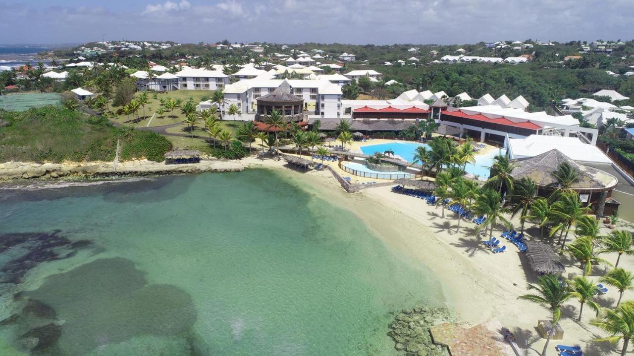Tres Bel Appartement Avec Vue Mer, Acces Direct A La Plage Et Piscine Surveillee Saint-Francois  Kültér fotó
